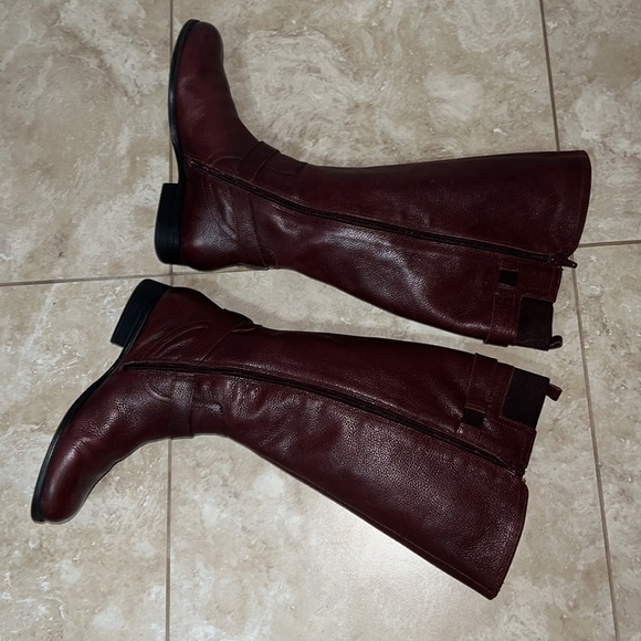 Woman Naturalizer - boots - Size 7.5 - Picture 3 of 16